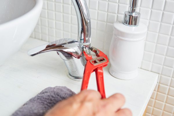 Sanitärinstallation Übach-Palenberg - Klempner Palenberg - Übach-Palenberg - Klempnerarbeiten - Sanitärinstallation - Rohrreinigung - Abflussreinigung - Klempnernotdienst